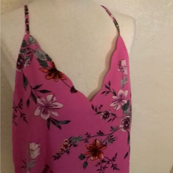 NWT Socialite Floral Camisole Top sz M - Picture 4 of 8